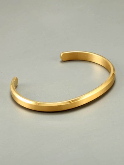 14K Gold Personalized Cuff Bracelet - Unisex, Custom Sizes (4-10), Colors (Gold, Rose, White) - Elegant Gift for Him or Her