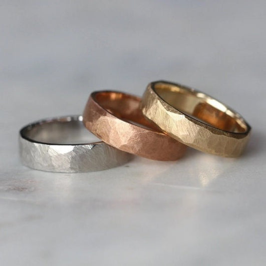 14K Gold Hammered Wedding Band - 3-5mm Width, Custom Sizes & Colors - Handmade Personalized Ring